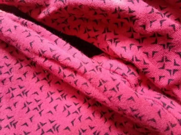 ST JOHNS BAY ACTIVE SZ L Rose Pink Gold Swirl Blouse