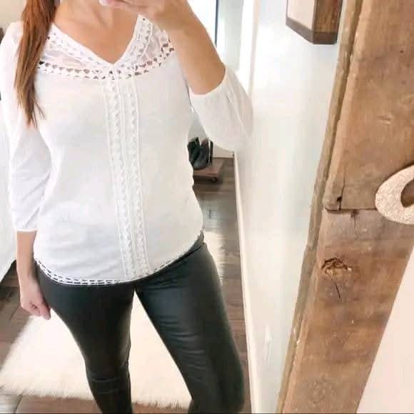 Lucky Brand small oversized basic white blouse