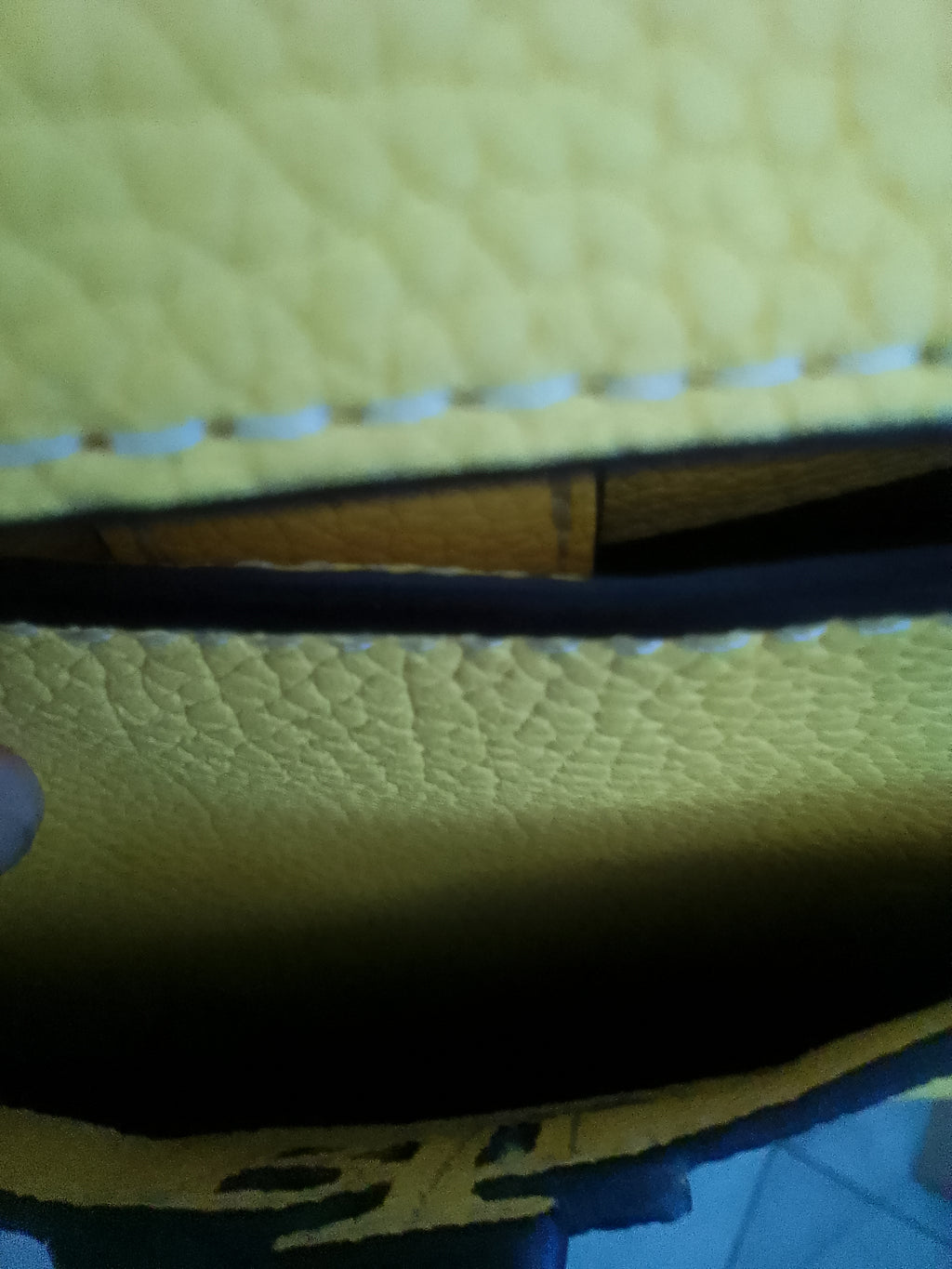 Lauren Ralph Lauren Cameryn Pebbled Leather Large Crossbody Bag